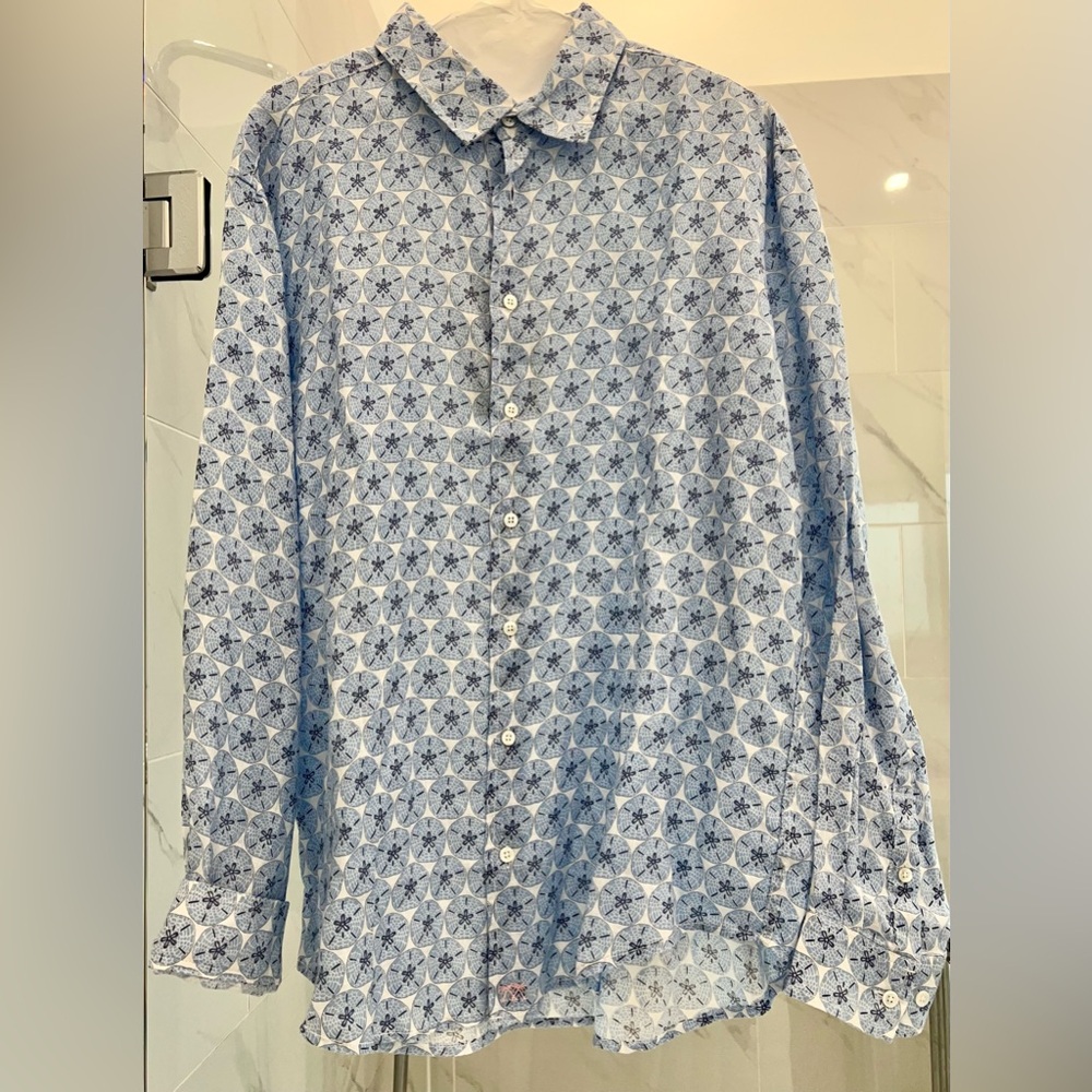 Men's Printed Linen Sand Dollar Blue Shirt Never Worn from Pink House/Hive